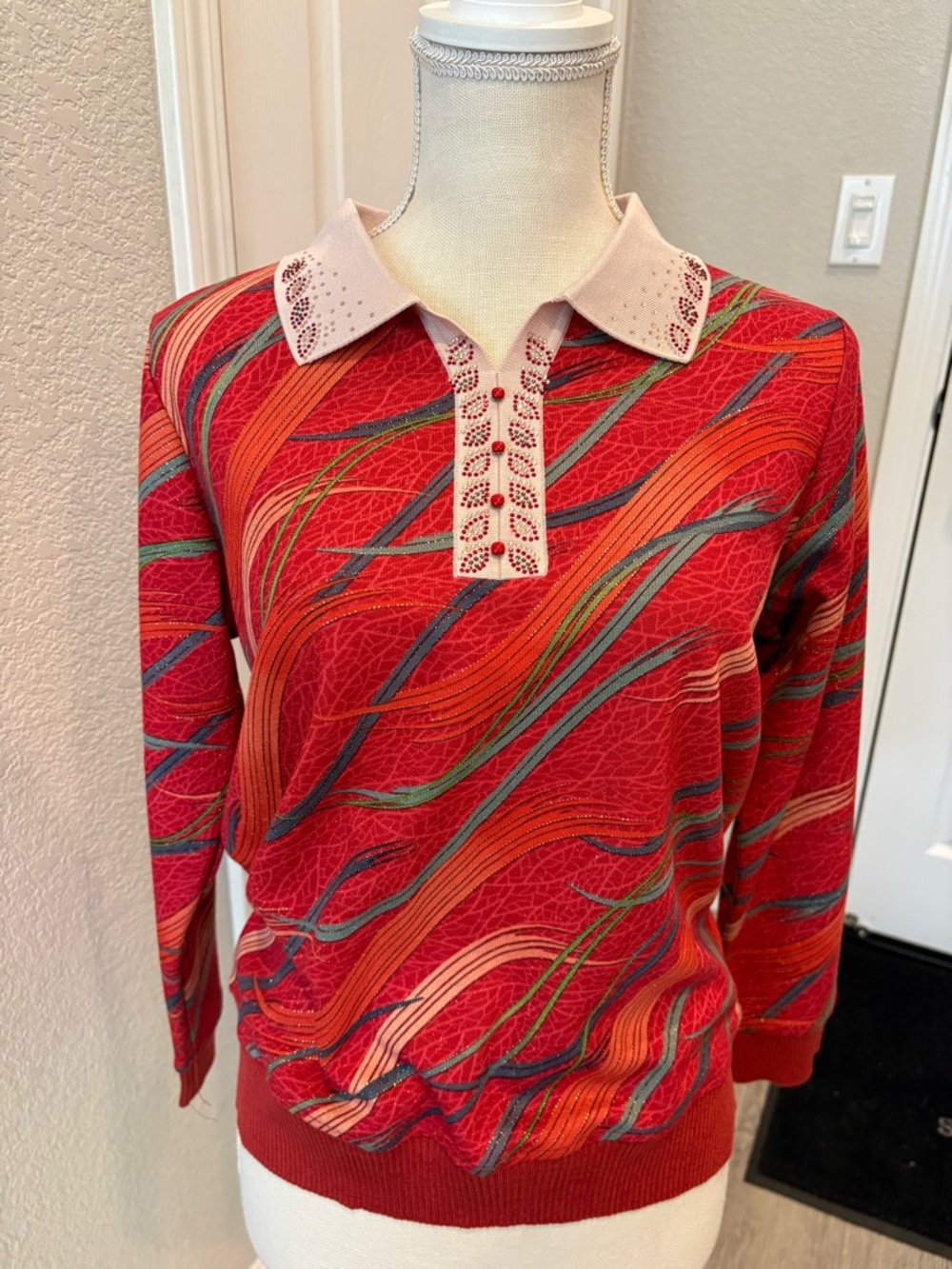 Vibrant Red Wave-Print Knit Polo Sweater
